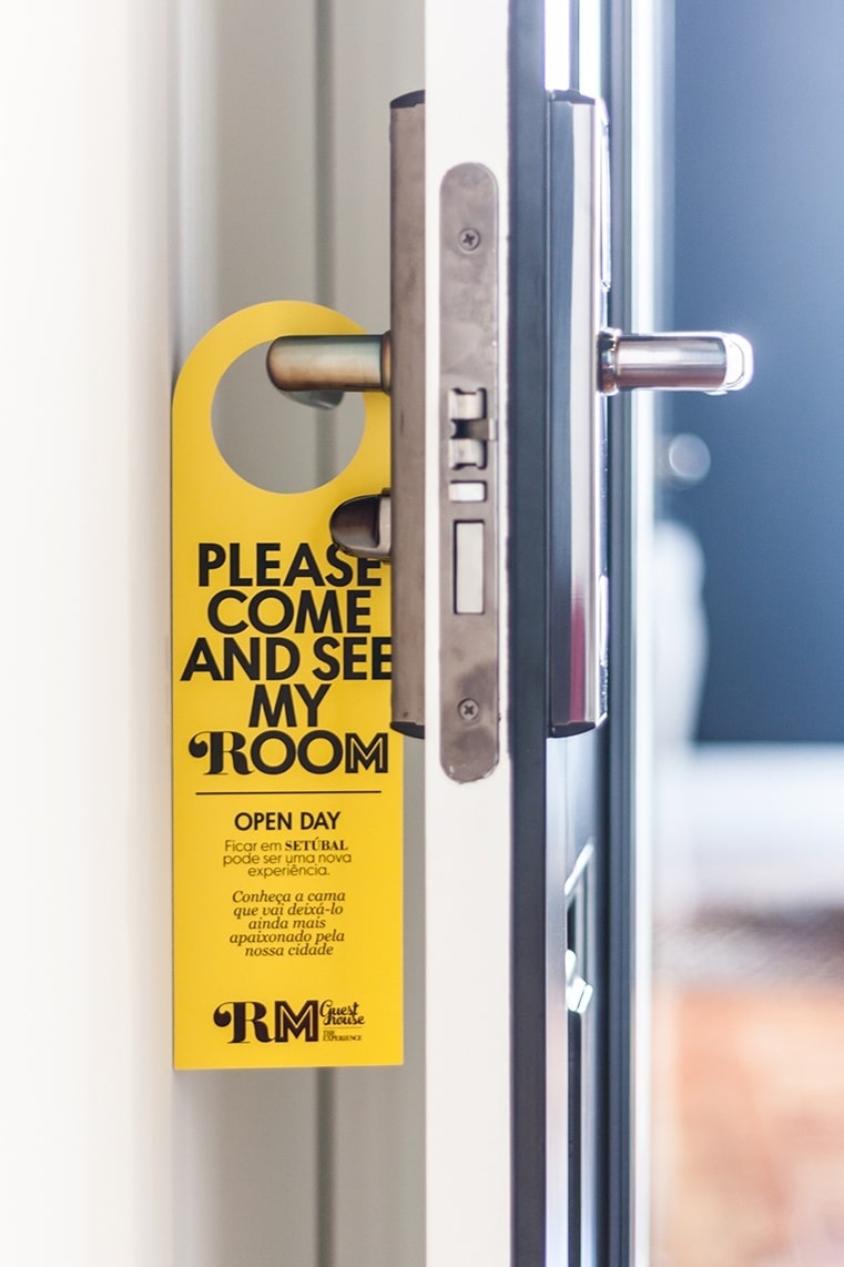 RM Guesthouse - Identidade